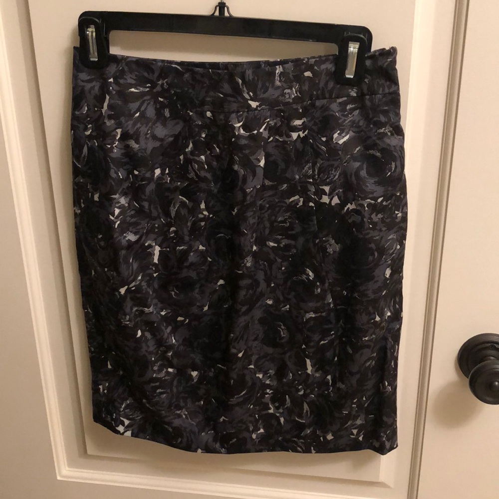Pencil skirt